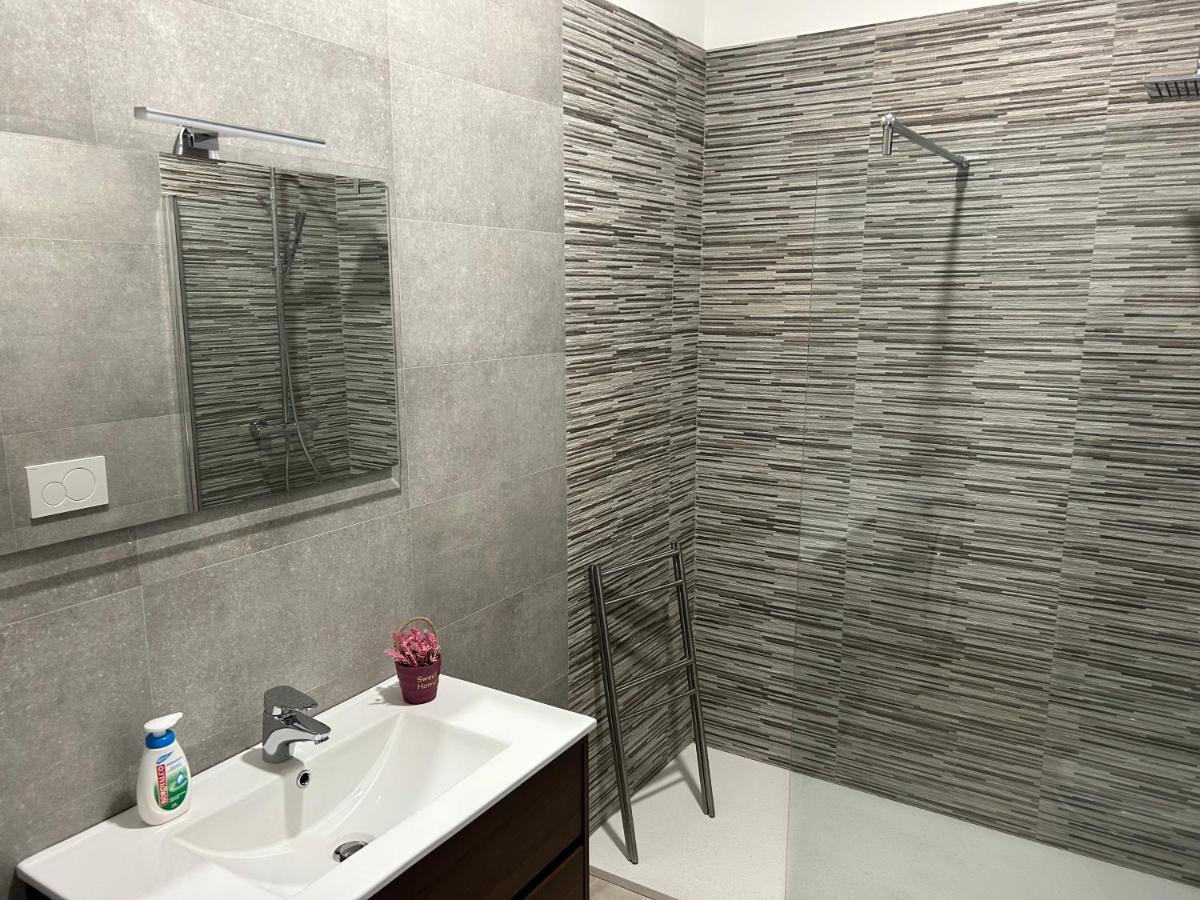 100 Passi Dai Sassi Bed & Breakfast Matera Bagian luar foto