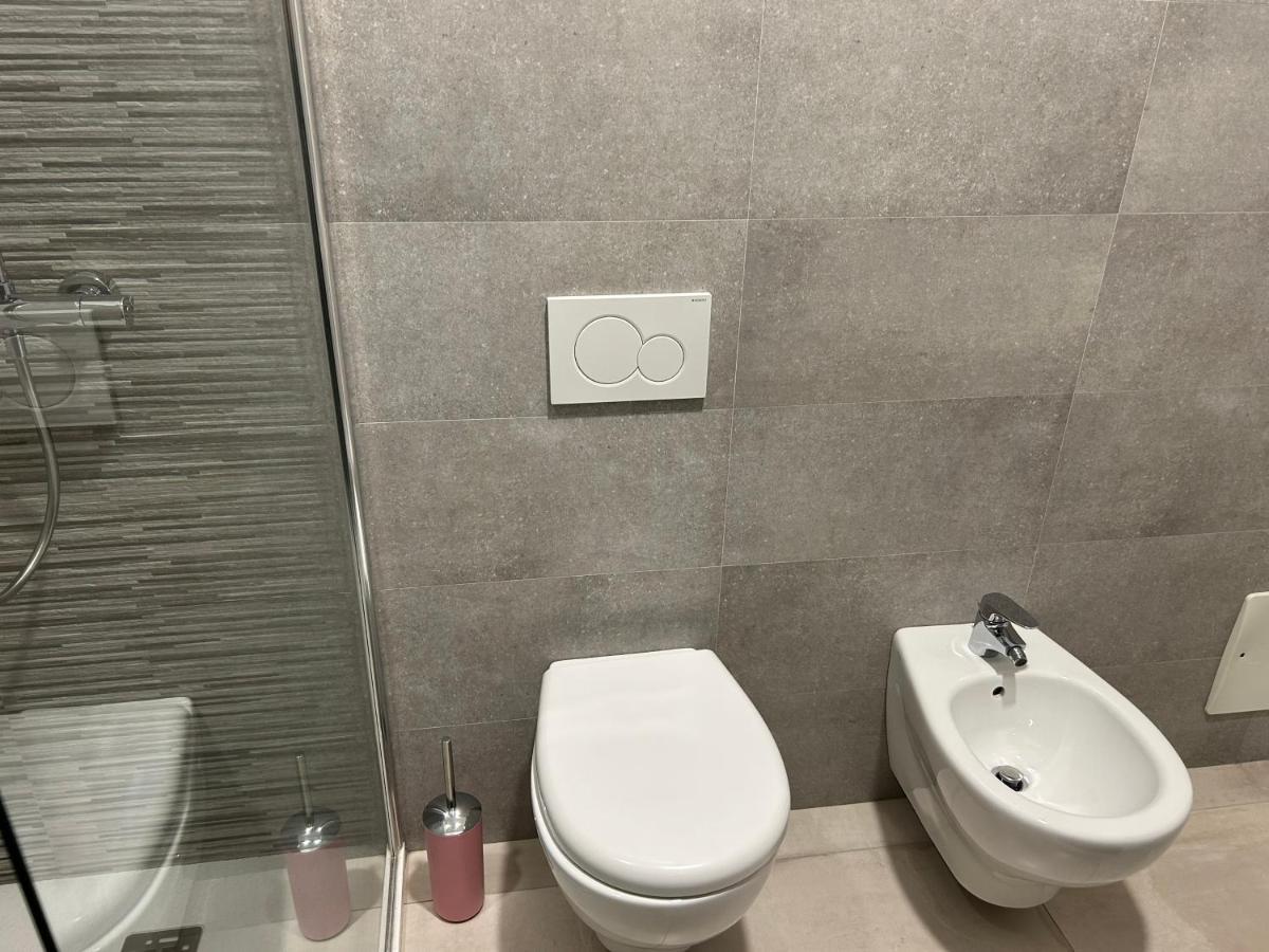 100 Passi Dai Sassi Bed & Breakfast Matera Bagian luar foto
