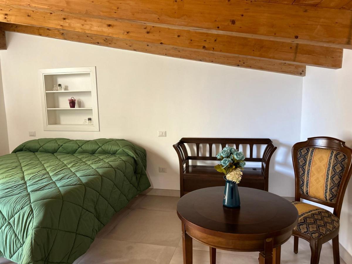 100 Passi Dai Sassi Bed & Breakfast Matera Bagian luar foto